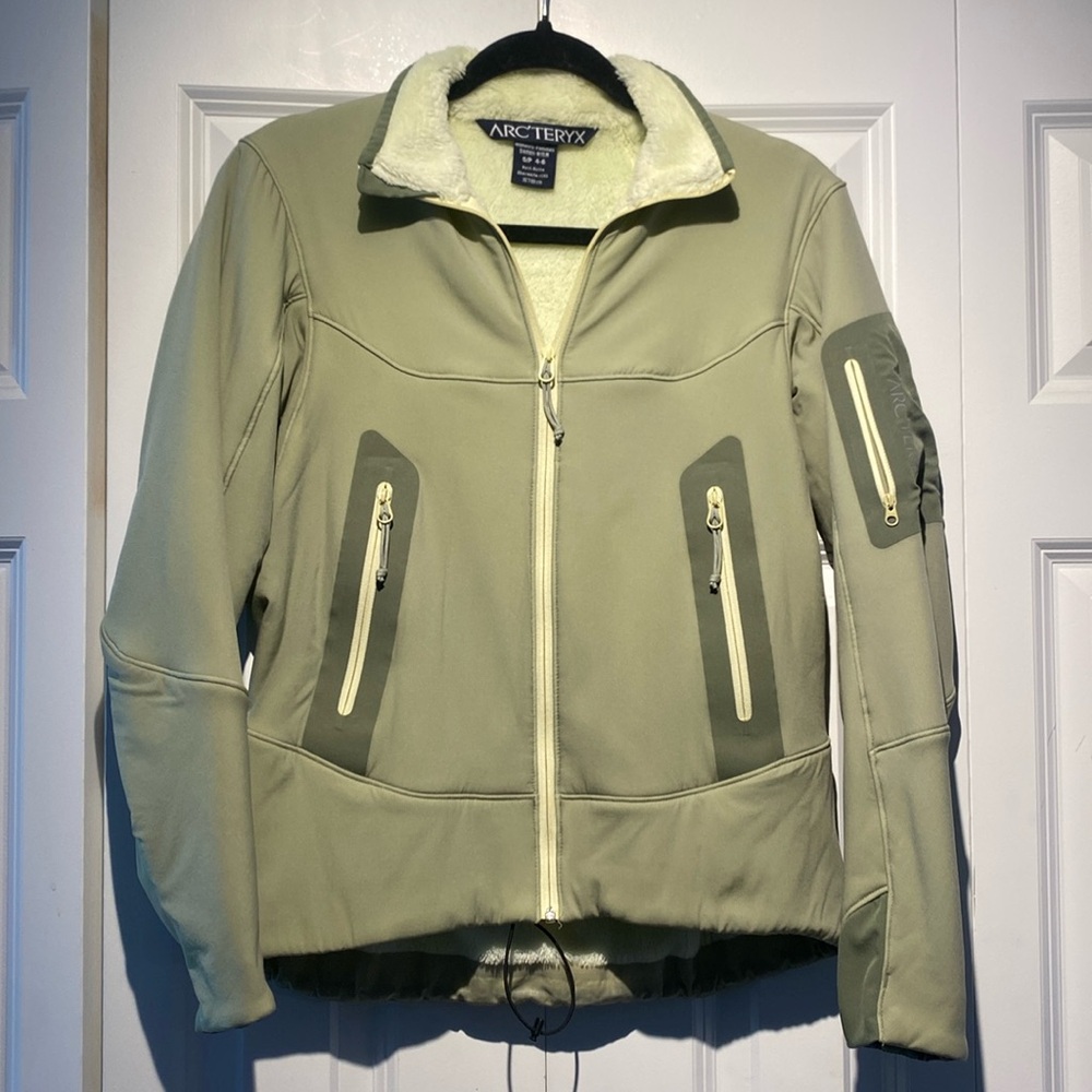 Green Arc’teryx Full Zip Fleece Lined Jacket